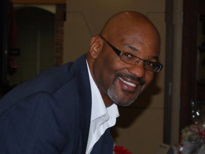 Date this nice looking United States man Terris from Las Vegas US15678