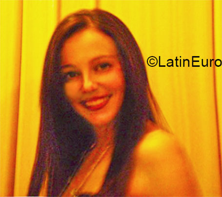 Date this nice looking Brazil girl Jane from Goiania BR9141