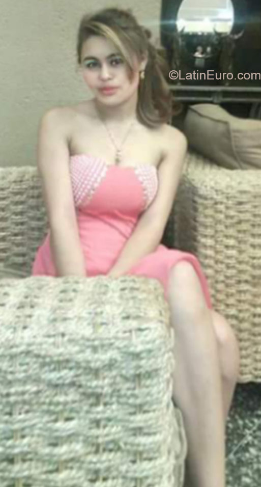 Date this fun Honduras girl Damaris from Tegucigalpa HN1419