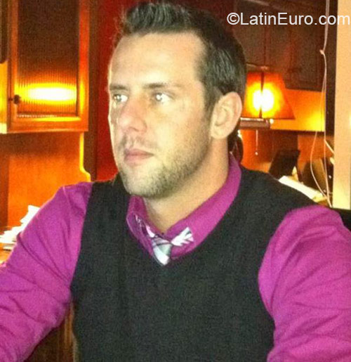 Date this exotic United States man Poolceo from Sarasota US15837