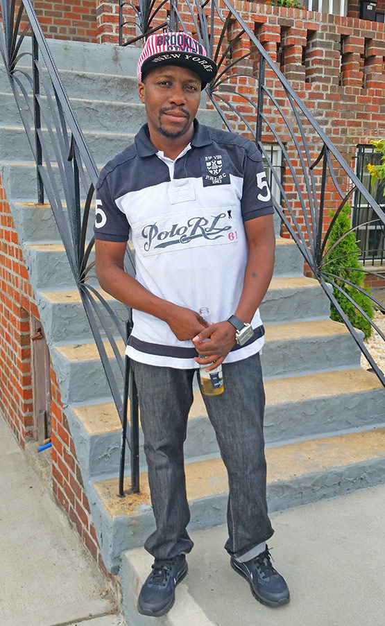 Date this voluptuous United States man Javon from Brooklyn US15889