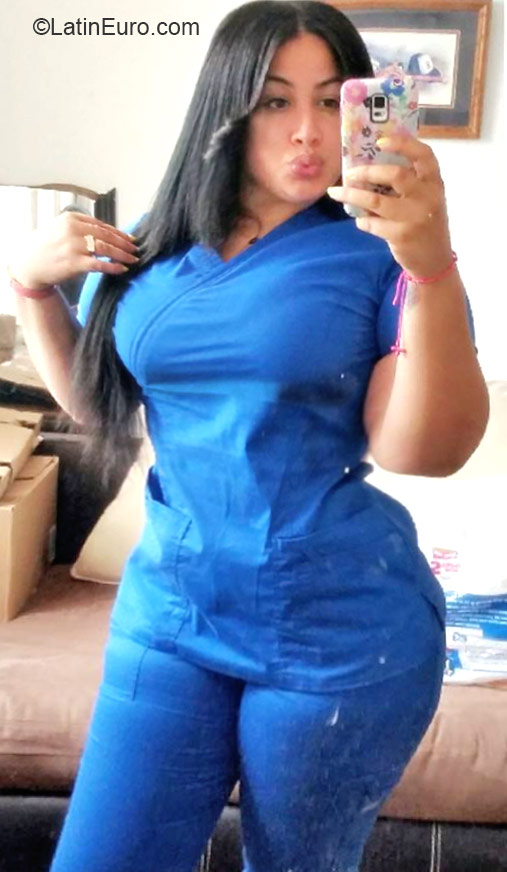 Date this passionate Dominican Republic girl Maria from Santiago DO21510