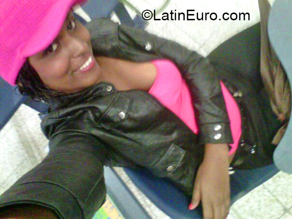 Date this delightful Dominican Republic girl Juana from La Romana DO21618