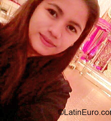 Date this hot Philippines girl Jihe from Quezon City PH760