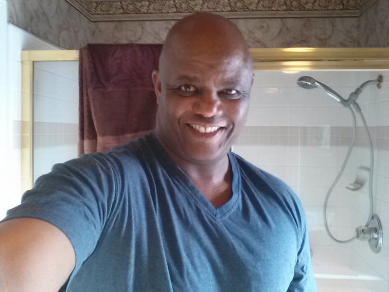 Date this hard body United States man Hitch52 from Los Angeles US15989