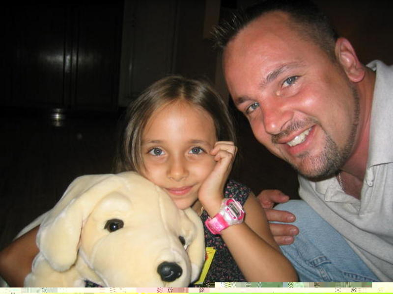 Date this georgeous United States man Raymond from Perrinton US16001