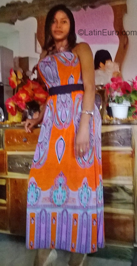 Date this exotic Jamaica girl Kimmy from Manchester JM2008