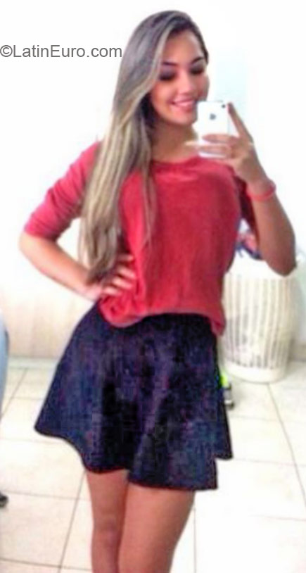Date this fun Brazil girl MariaJulia from Manaus BR9299