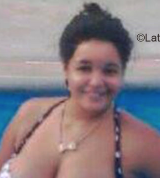 Date this voluptuous Dominican Republic girl Carla from Santo Domingo DO21860