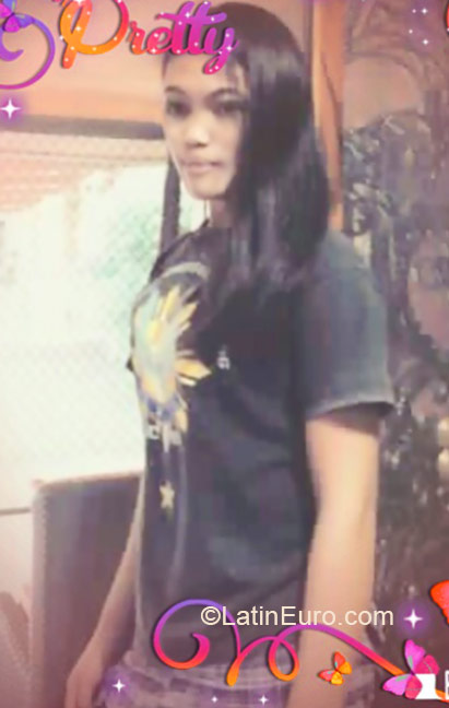 Date this sensual Philippines girl Maria from Bais PH787
