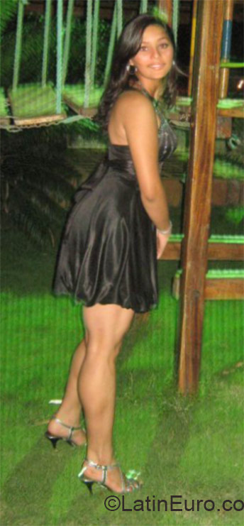 Date this delightful Venezuela girl Maria from Maracaibo VE528