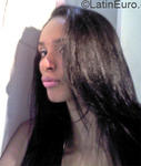 voluptuous Brazil girl Suellen from Rio De Janeiro BR9362