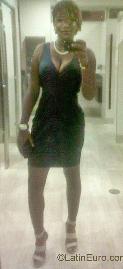 Date this georgeous Jamaica girl Vanesa from Kingston JM2088