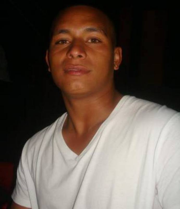 Date this voluptuous Colombia man Santiago from Medellin CO17695