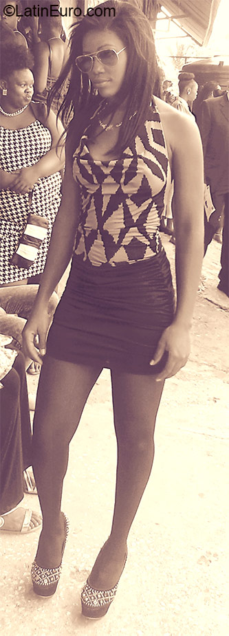 Date this funny Jamaica girl Tanishia from Kingston JM2094