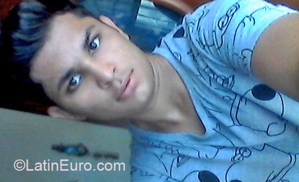 Date this charming Colombia man Juan from Barranquilla CO17718