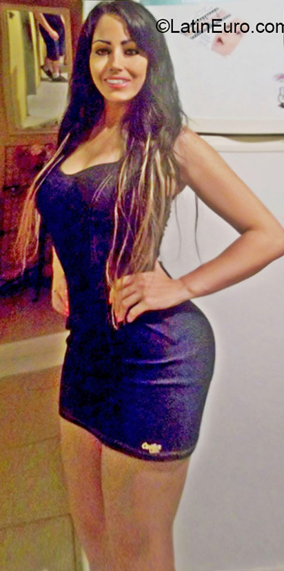 Date this fun Brazil girl Miriane from Santa Vitoria Do Palmar BR9400