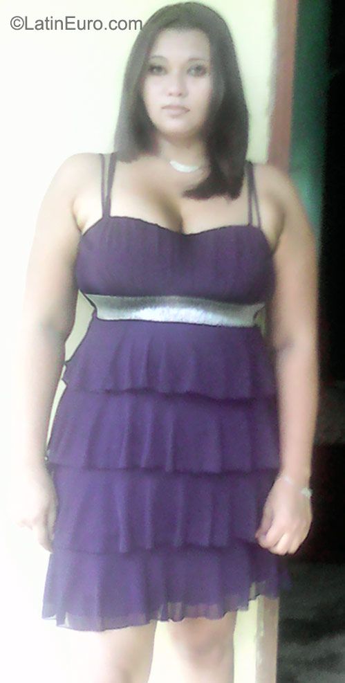 Date this good-looking Honduras girl Dora from La Ceiba HN1621