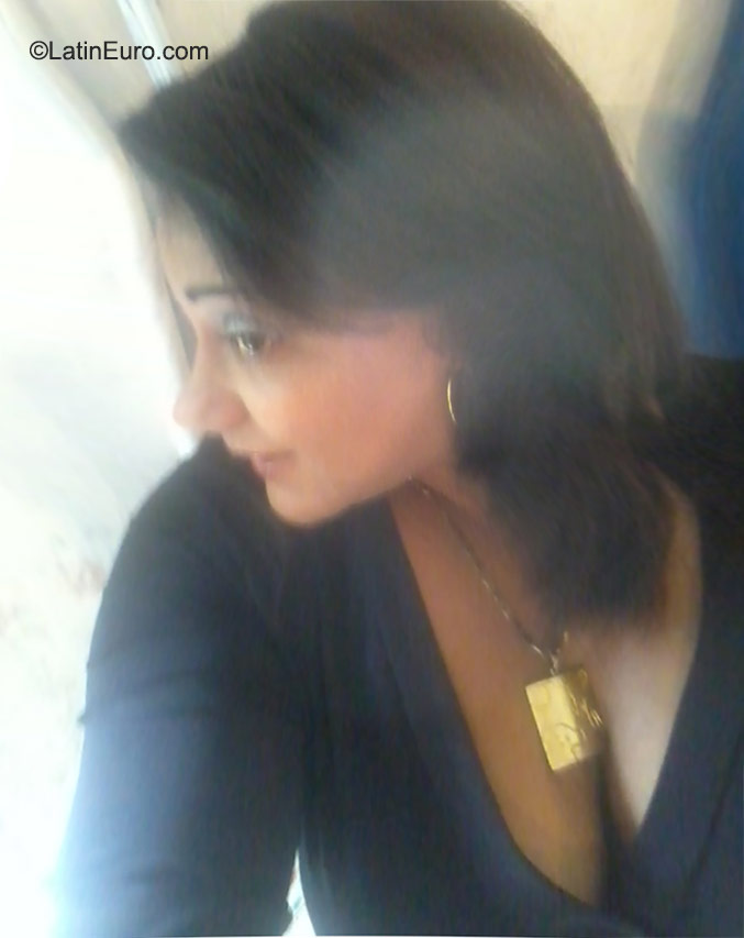 Date this stunning Panama girl Seskia from Panama City PA662