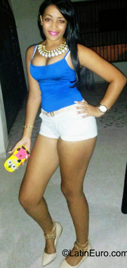 Date this pretty Dominican Republic girl Ana from Puerto Plata DO22932
