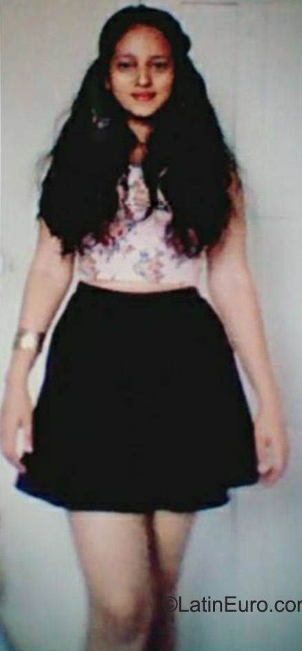 Date this athletic Honduras girl Lucy from Tegucigalpa HN1658