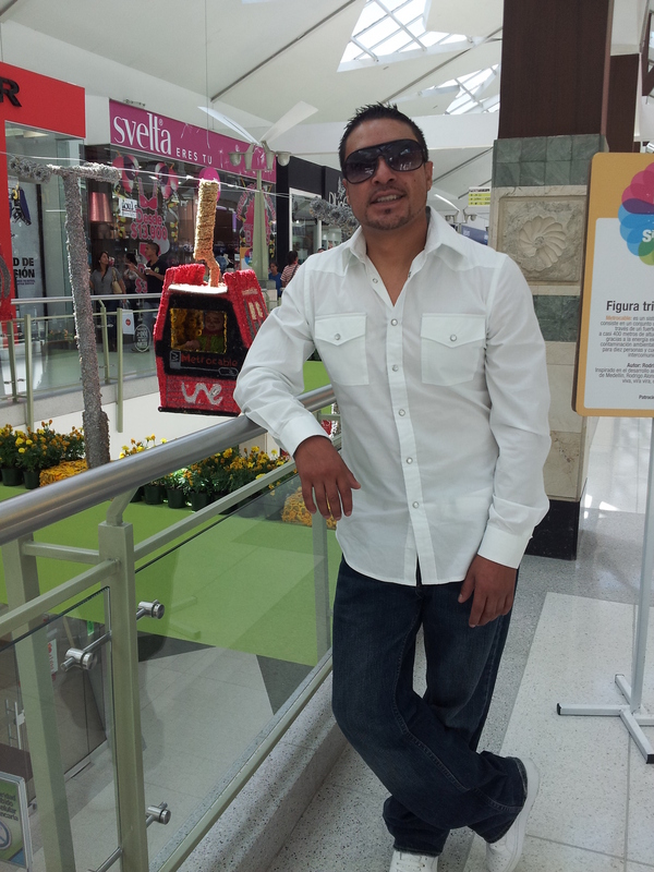 Date this voluptuous United States man Rafael29 from Philadelphia US16404