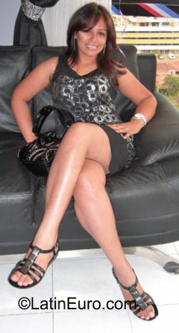 Date this funny Panama girl Gladiys from Panama City PA680