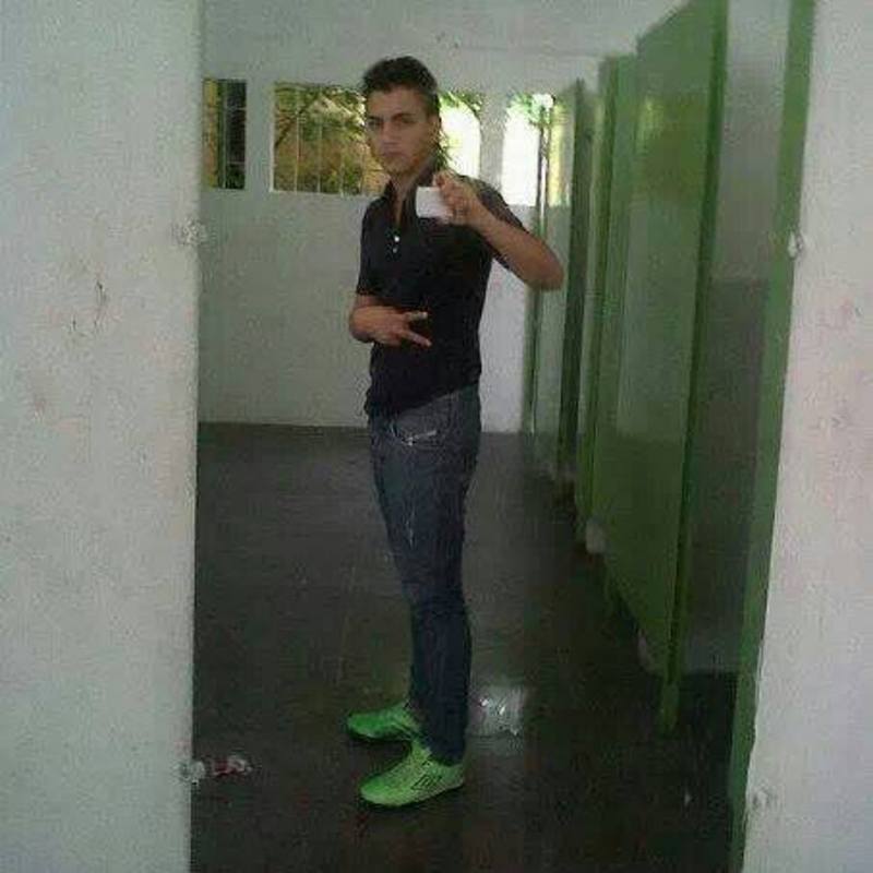 Date this gorgeous Colombia man Brayan from Bogota CO17970