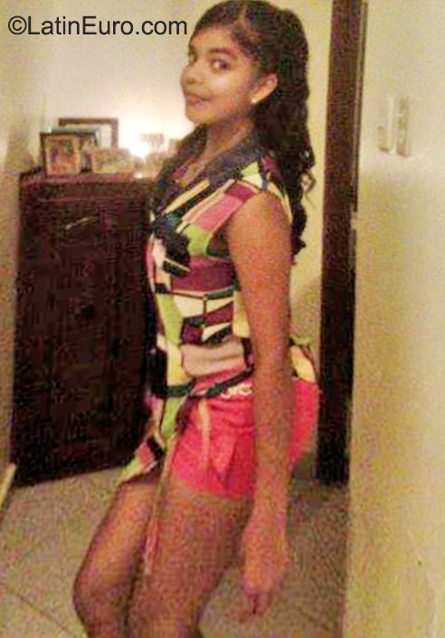 Date this charming Dominican Republic girl Gabriela from Puerto Plata DO23179