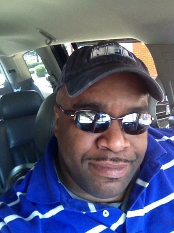 Date this charming United States man Vinniekb from Atlanta US16476