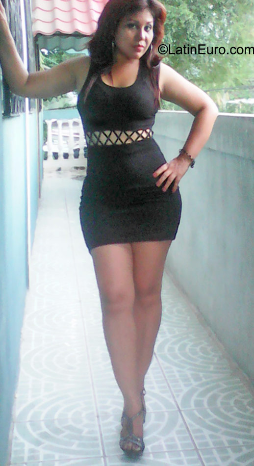 Date this stunning Honduras girl Patricia from Tegucigalpa HN1717