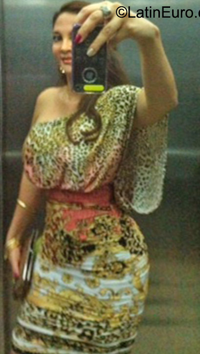 Date this sultry Panama girl Alexandra from Panama City PA711