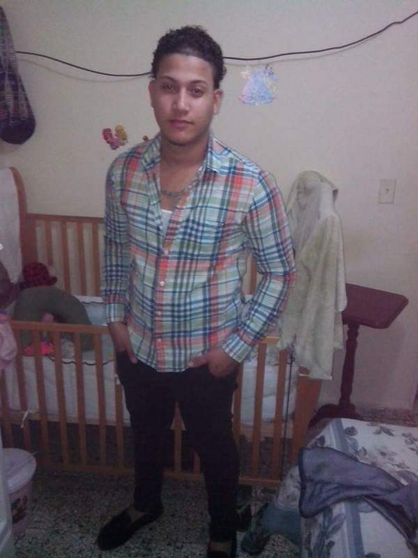 Date this georgeous Dominican Republic man Ariel from Santiago DO23500