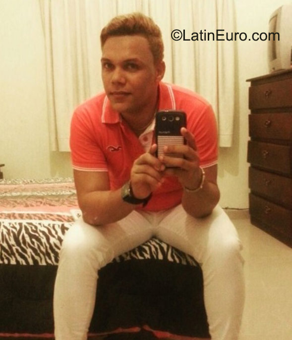 Date this beautiful Dominican Republic man Jose miguel from Punta Cana DO23538
