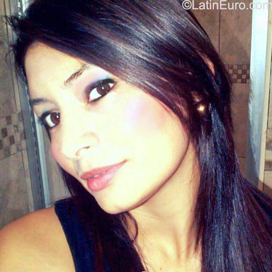 Date this sensual Honduras girl Glendy from San Pedro Sula HN1758