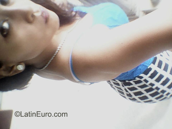 Date this sensual Honduras girl Rousy from El Progreso HN1780