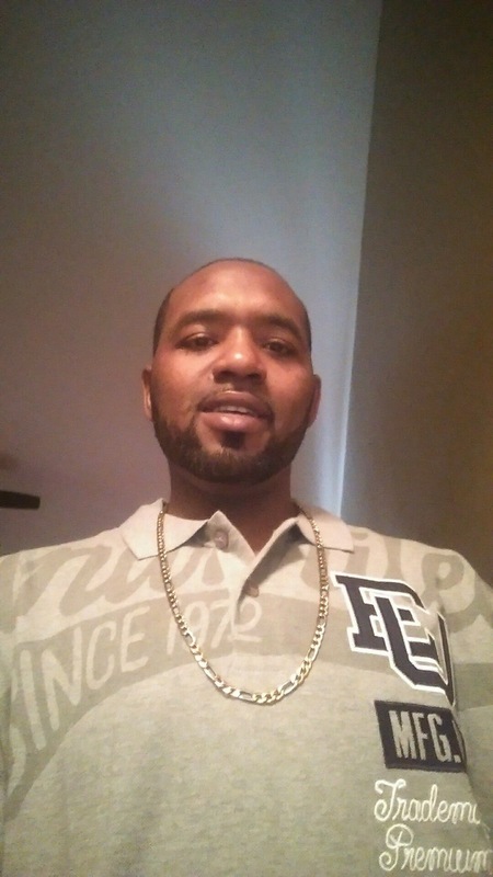 Date this funny United States man Phatt from Phoenix US16601
