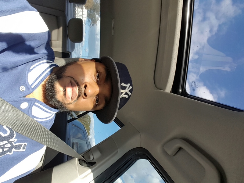Date this funny United States man Iceberg6 from Queens US16604