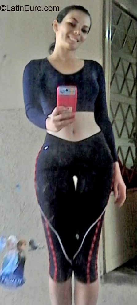 Date this stunning Brazil girl Eliziete from Brasilia BR9495