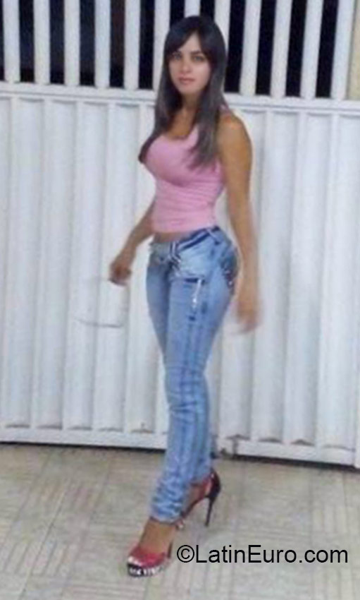 Date this tall Brazil girl Micarlia from Ocidental BR9502