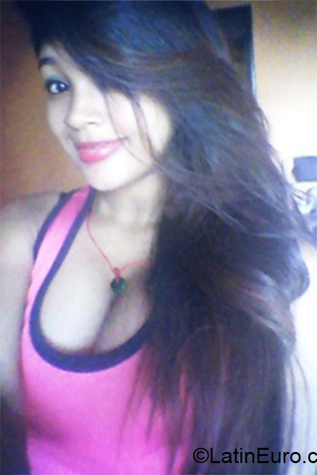 Date this happy Panama girl Aida from Panama City PA775