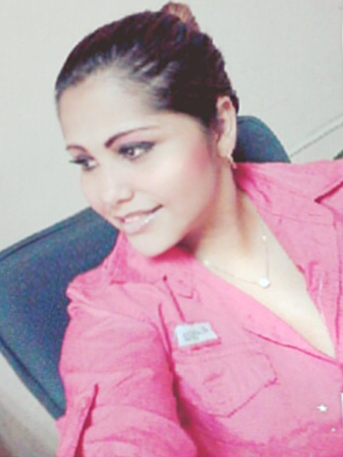 Date this tall Panama girl Cinthia from Panama City PA778