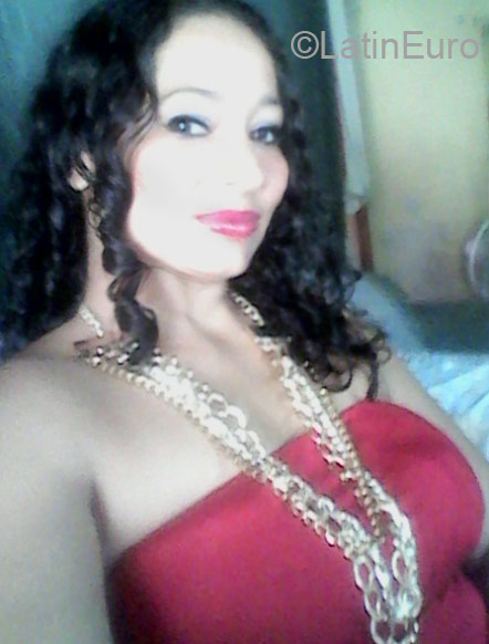 Date this fun Honduras girl Michele from San Pedro Sula HN1855
