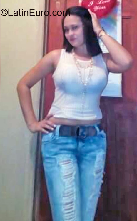 Date this sensual Honduras girl Vanessa from puerto cortes HN1871