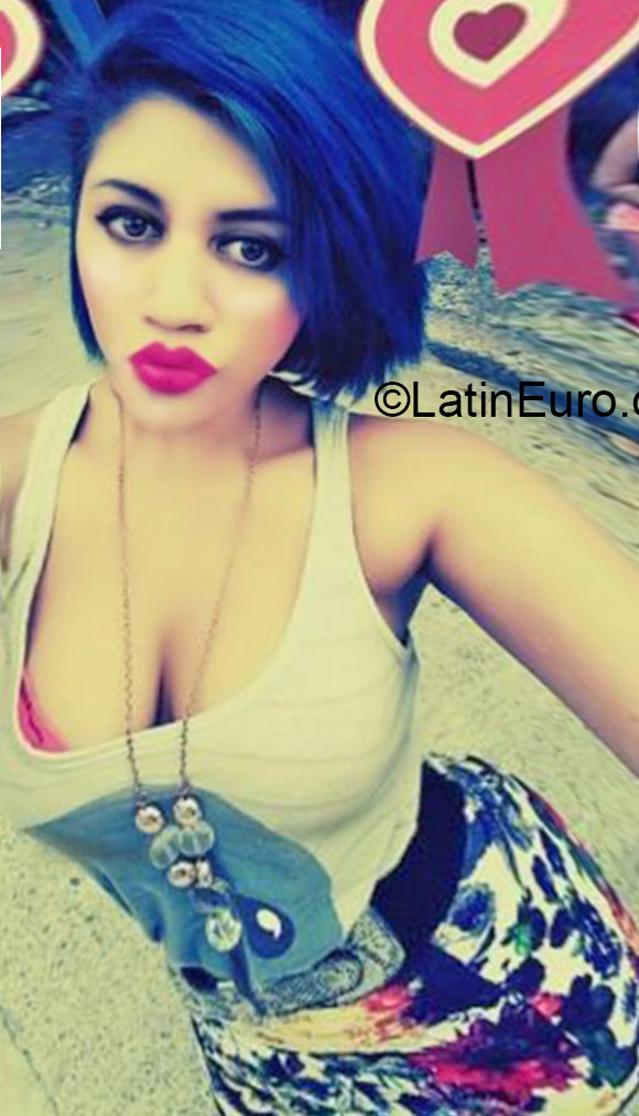 Date this gorgeous Honduras girl Yohana from Comayagua HN1891