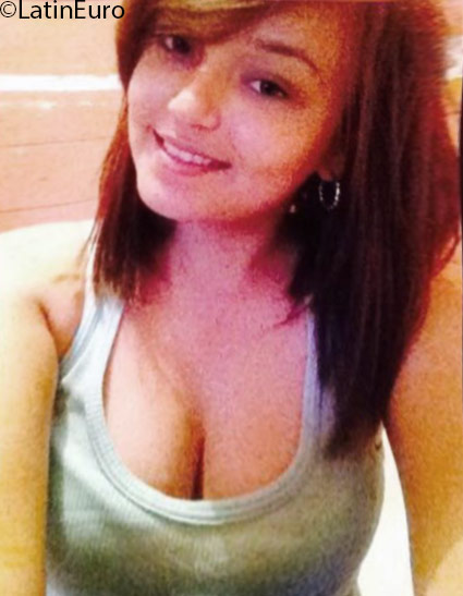 Date this passionate Honduras girl Jennifer from San Pedro Sula HN1953