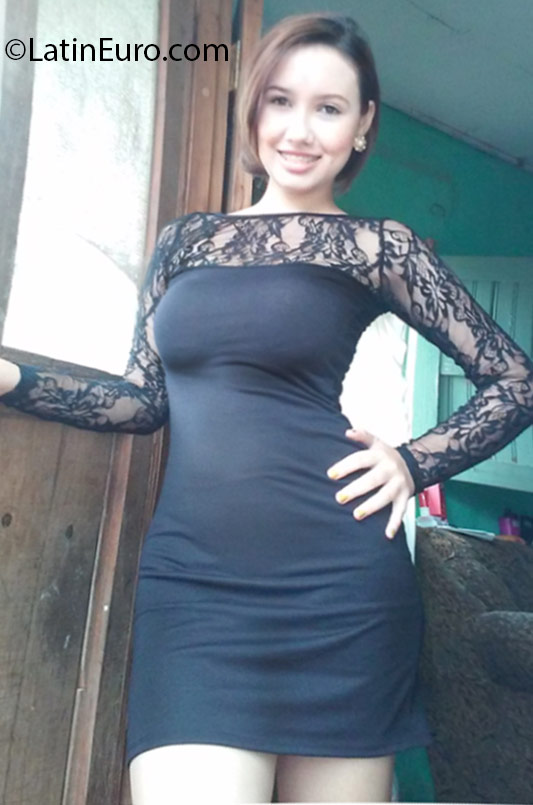 Date this sultry Honduras girl Sindy from Tegucigalpa HN1963