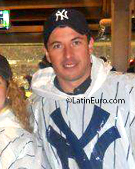 Date this pretty Panama man Josue from Panama City PA860