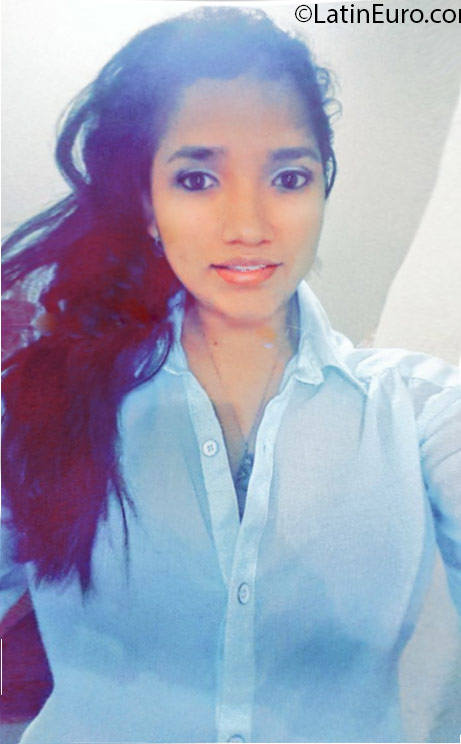 Date this stunning Honduras girl Gracie from San Pedro Sula HN1977