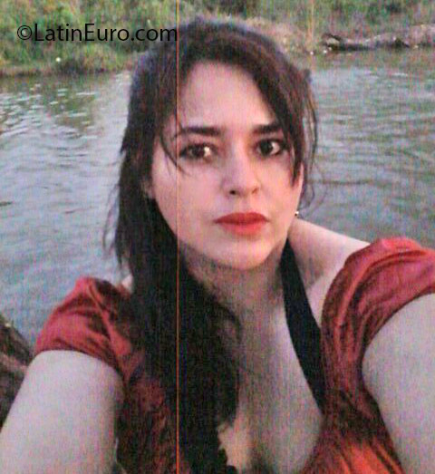 Date this exotic Honduras girl Glenda from Tegucigalpa HN2031